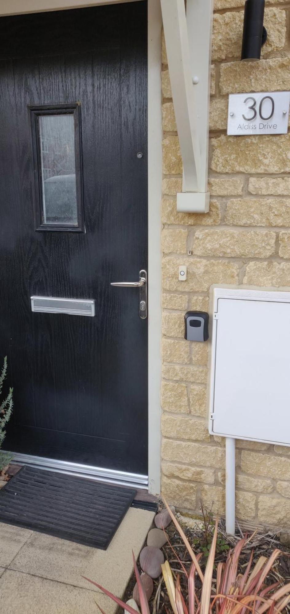 30 Aldiss Drive Otel Kingston Bagpuze Dış mekan fotoğraf